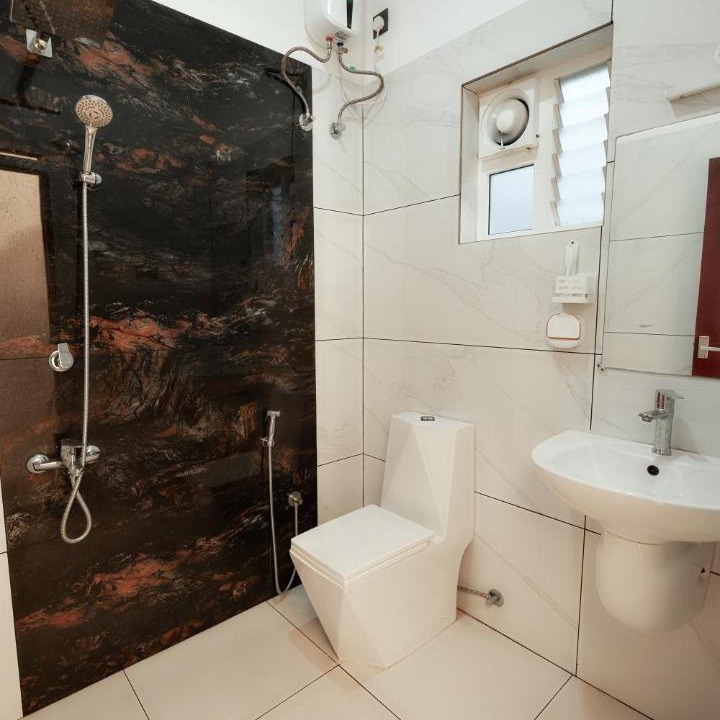 Photo of Bathroom in Thiruvananthapuram