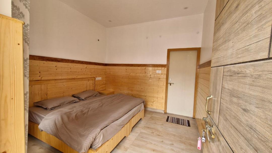 Photo of Bedroom in Harsil