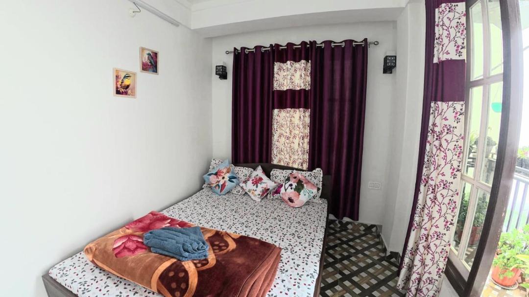 Photo of Bedroom in Rishop