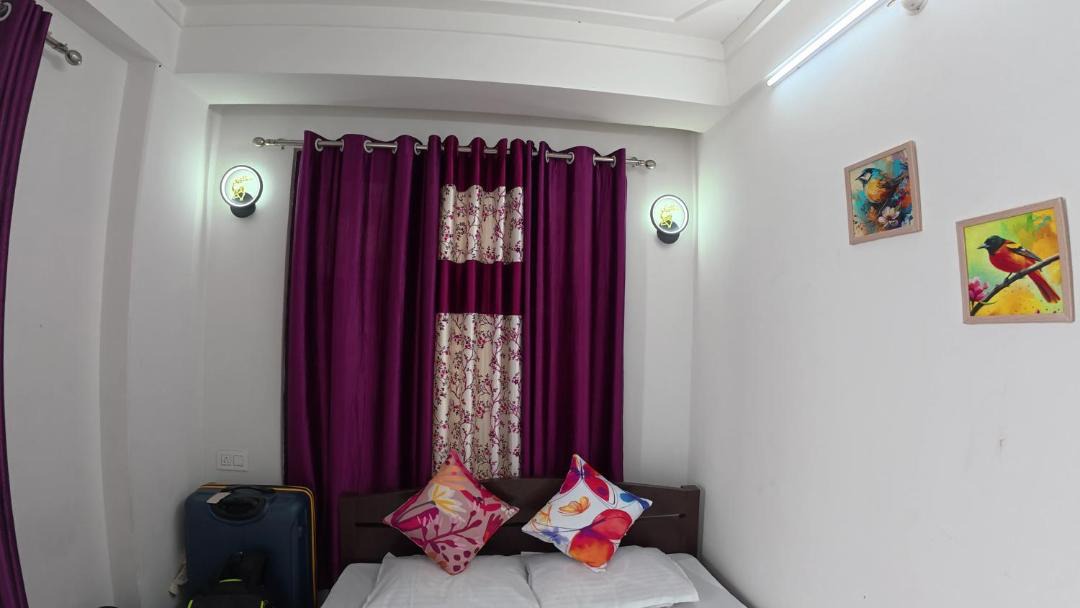 Photo of Bedroom in Rishop