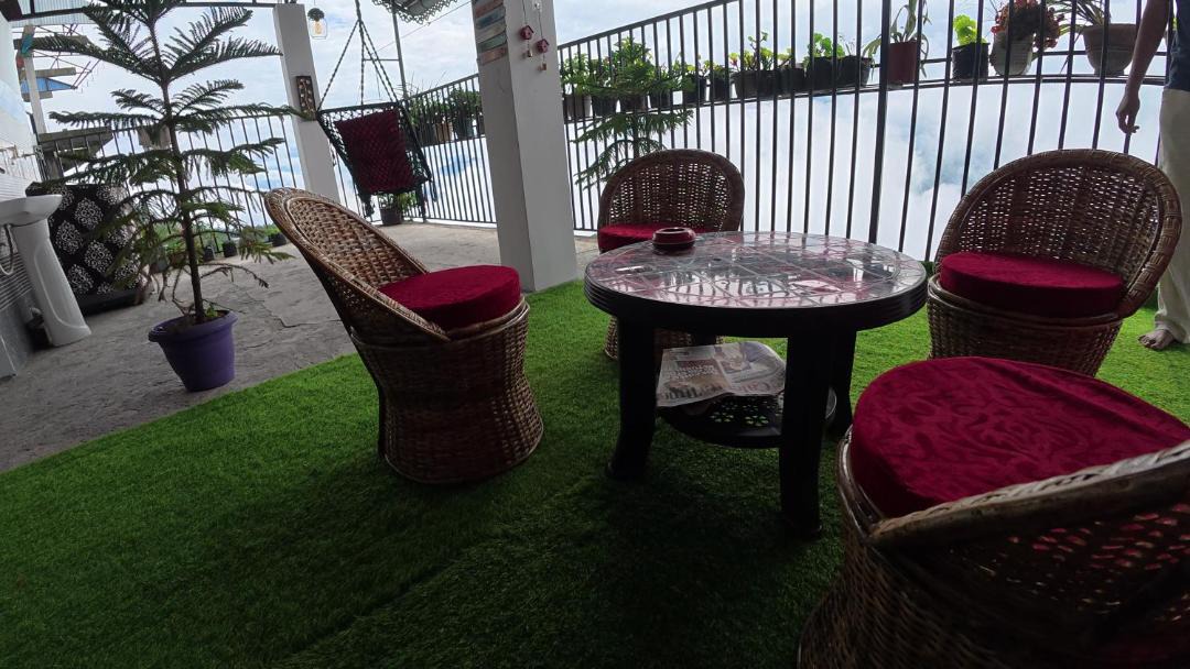 Photo of Patio Balcony in Rishop