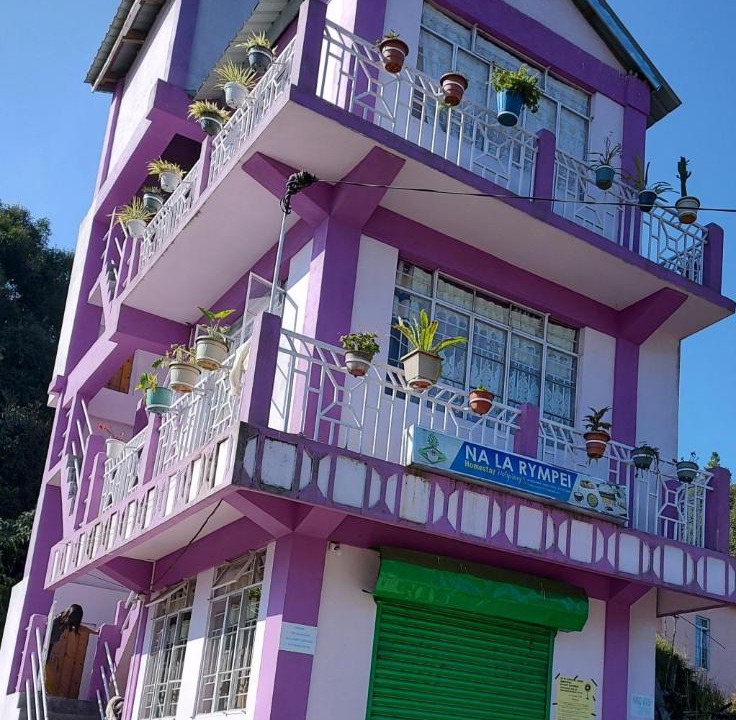 Photo of Others in Jakrem