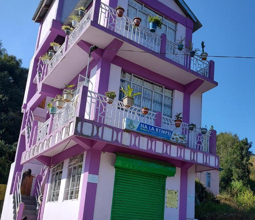 Photo of Others in Jakrem