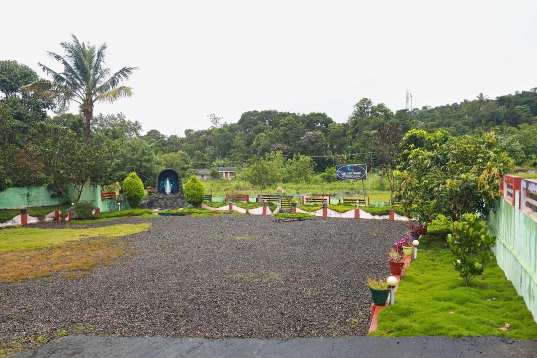 Photo of Others in Anakkara