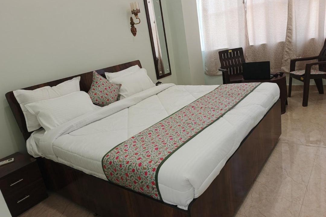Photo of Bedroom in Tonk Road