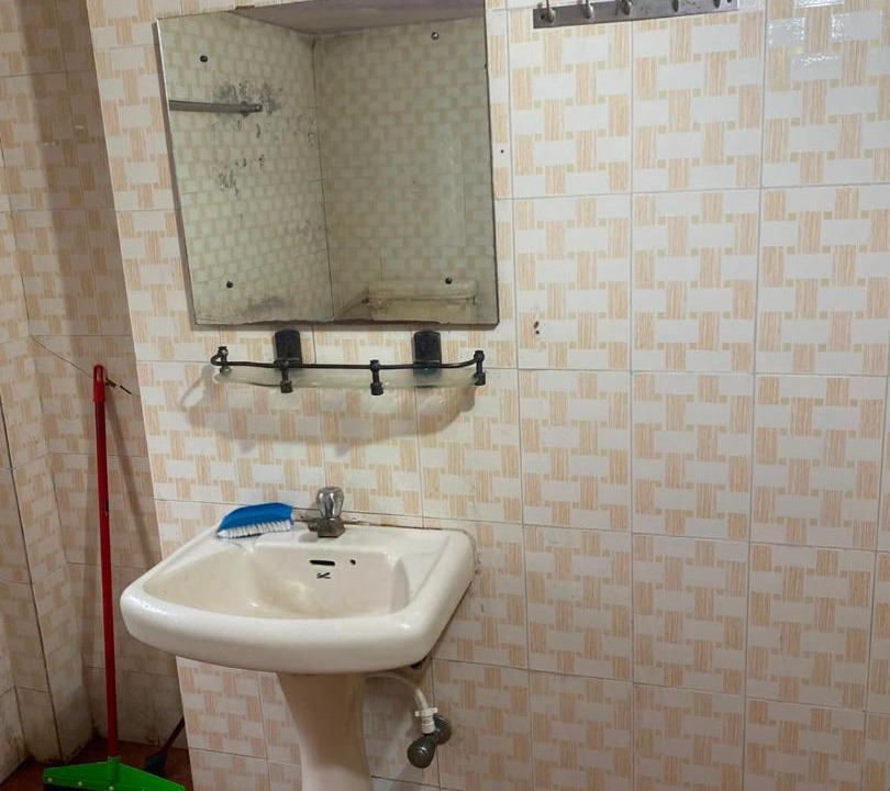 Photo of Bathroom in Sualkuchi