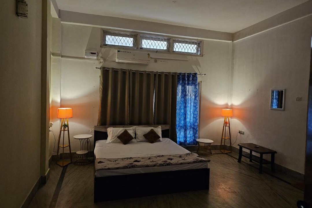 Photo of Bedroom in Sualkuchi
