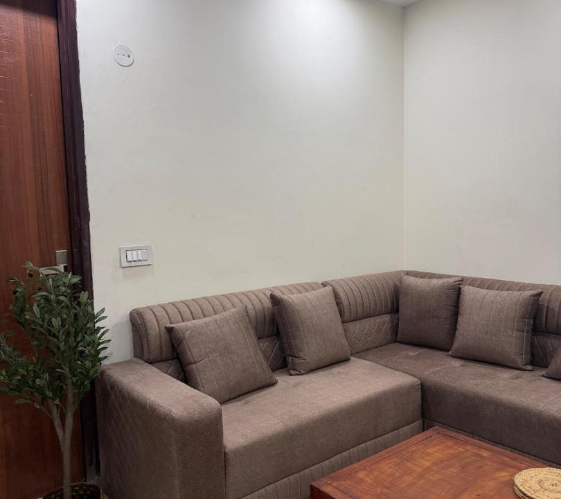 Photo of Livingroom in Sainik Farm