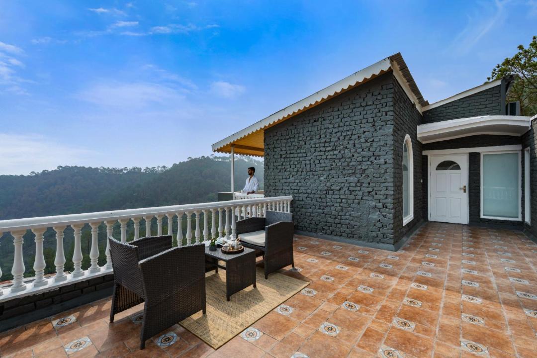 Photo of Patio Balcony in Kasauli
