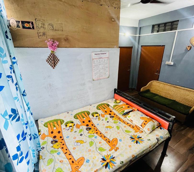 Photo of Bedroom in Sualkuchi