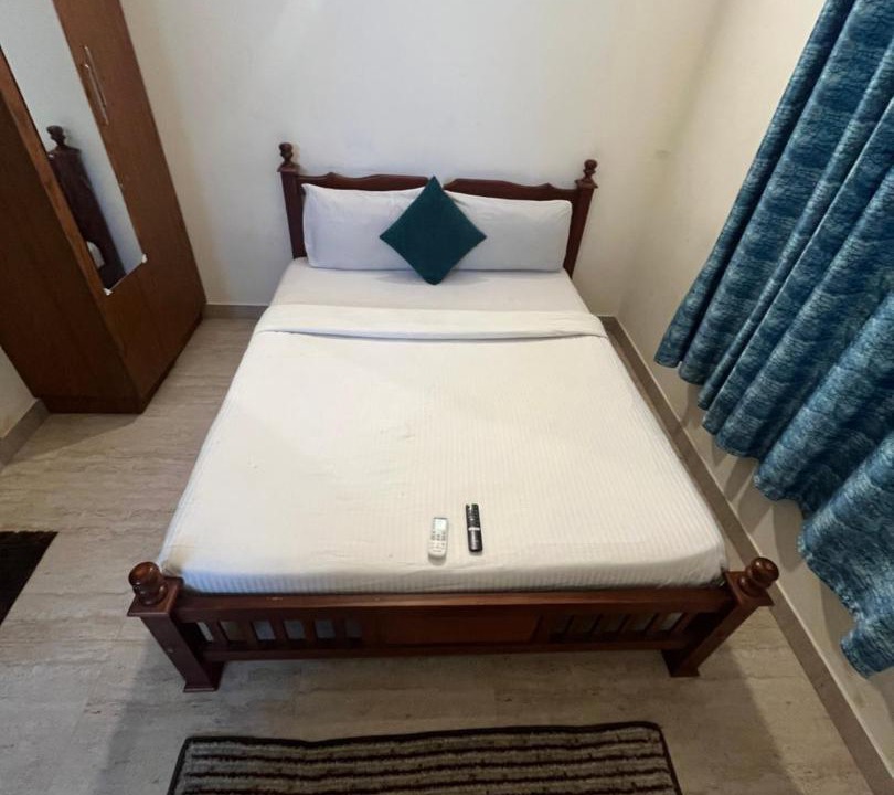 Photo of Bedroom in Mahabalipuram Beach