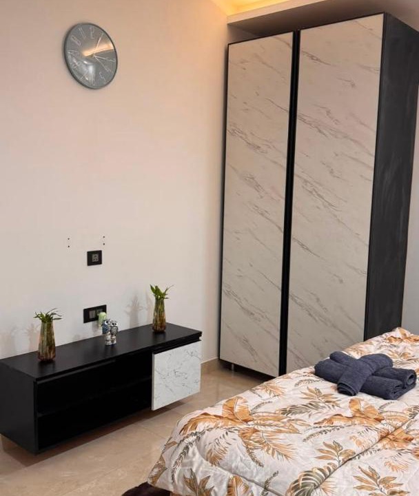 Photo of Bedroom in DLF Phase 3