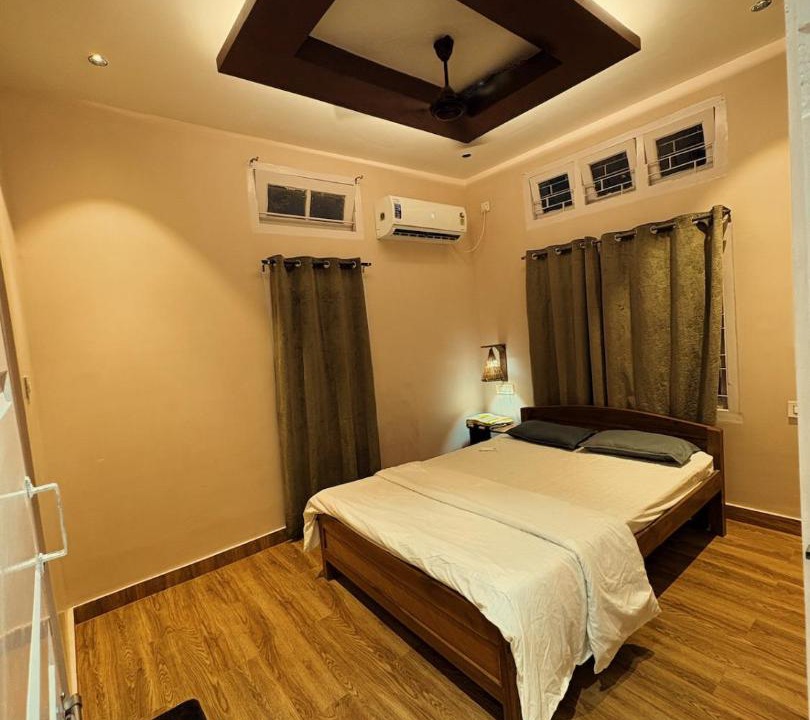 Photo of Bedroom in Sualkuchi
