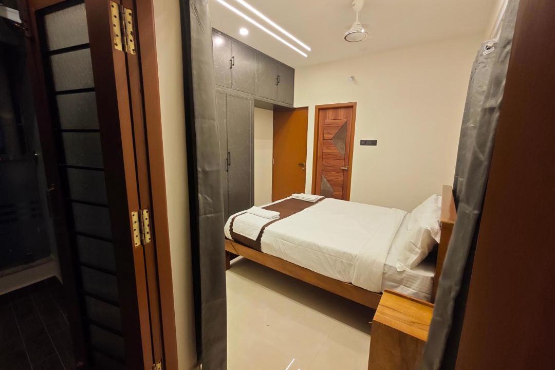 Photo of Bedroom in Manapakkam