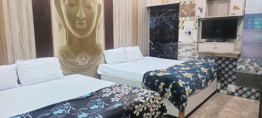 Photo of Bedroom in Mahmoorganj