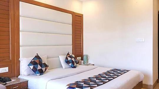 Photo of Bedroom in The Mall Road