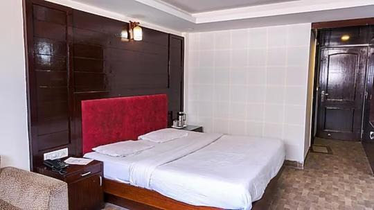 Photo of Bedroom in The Mall Road