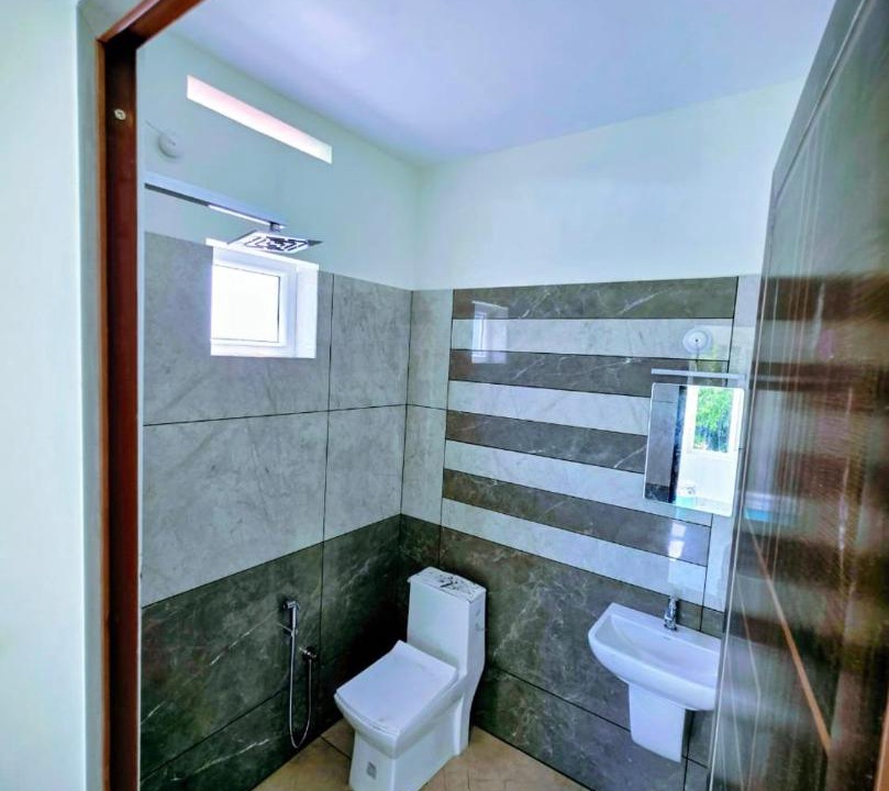 Photo of Bathroom in Chirayinkil