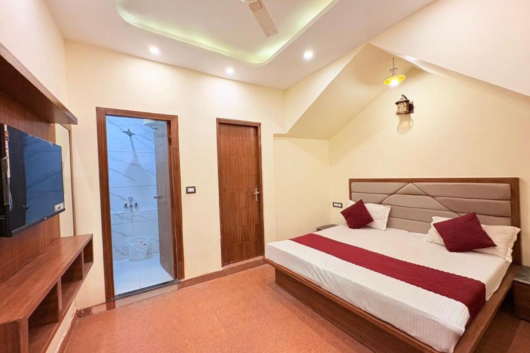 Photo of Bedroom in Landour