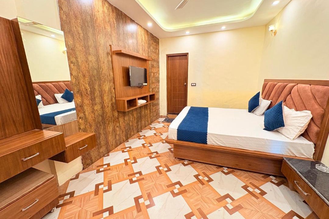 Photo of Bedroom in Landour