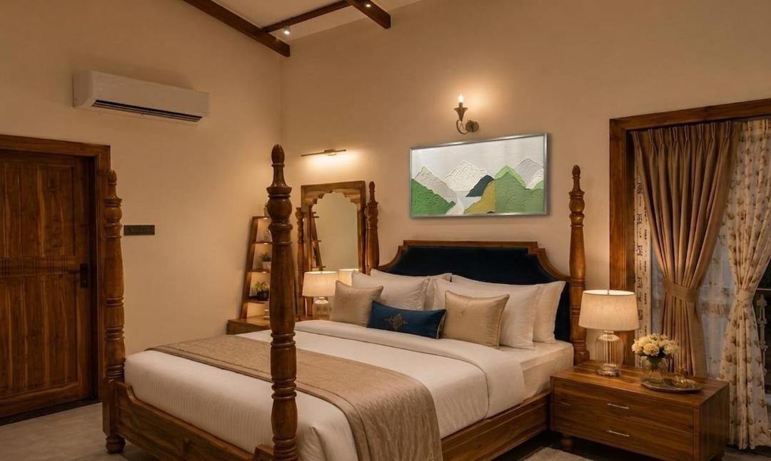 Photo of Bedroom in Mahabaleshwar