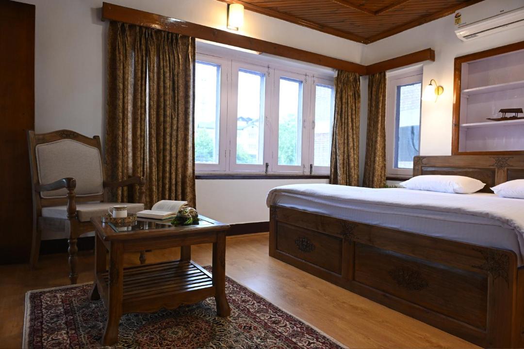 Photo of Bedroom in Srinagar