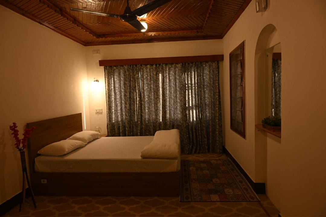 Photo of Bedroom in Srinagar