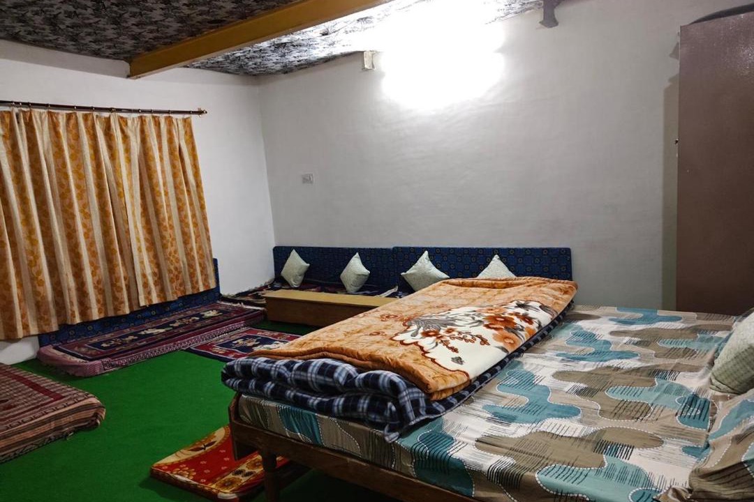Photo of Bedroom in Marango Rangarik