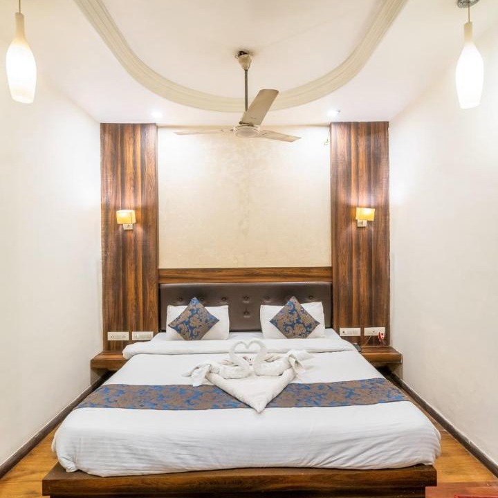 Photo of Bedroom in Rajkot