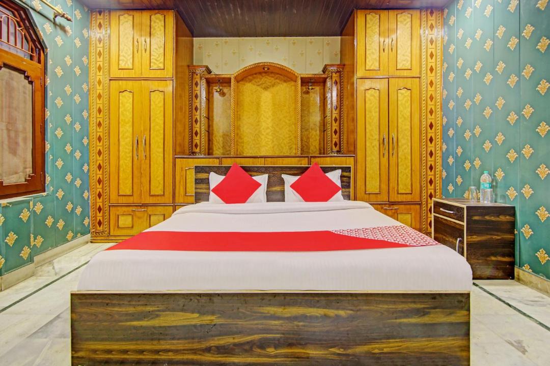 Photo of Bedroom in Sardhana