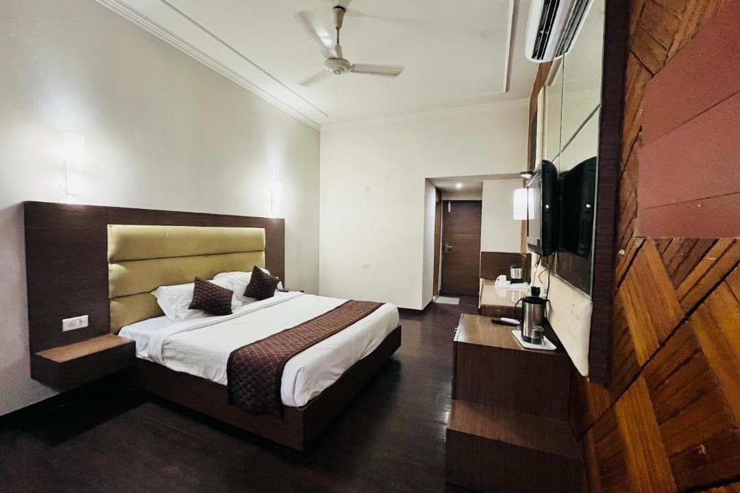 Photo of Bedroom in Katra