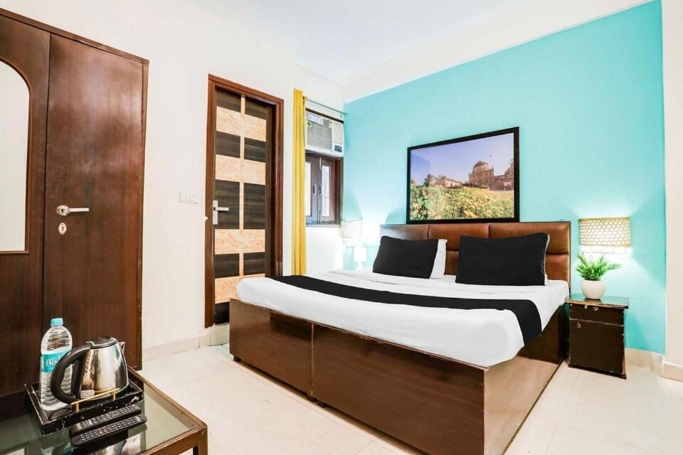Photo of Bedroom in Sainik Farm
