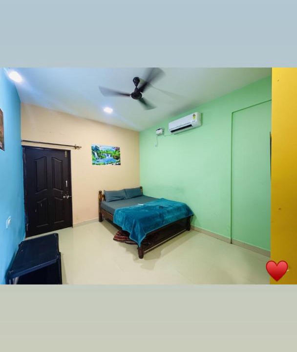 Photo of Bedroom in Calangute