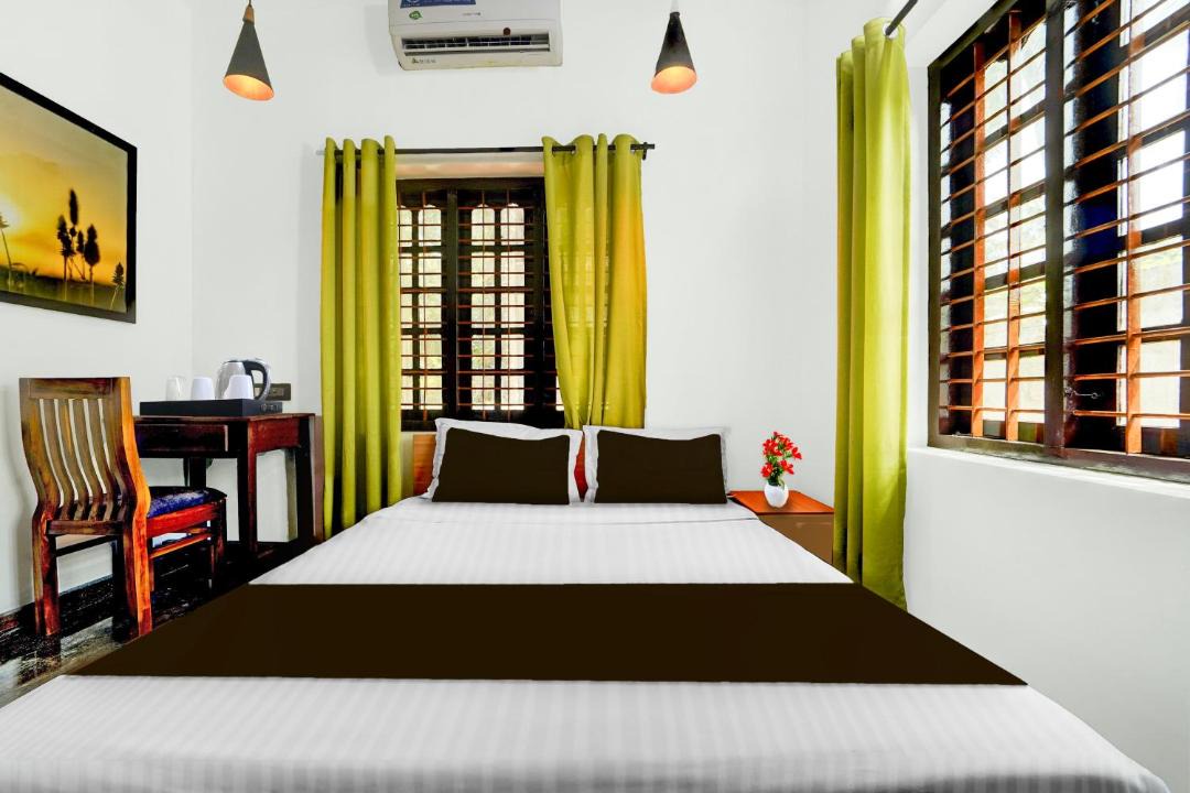 Photo of Bedroom in Thiruvananthapuram