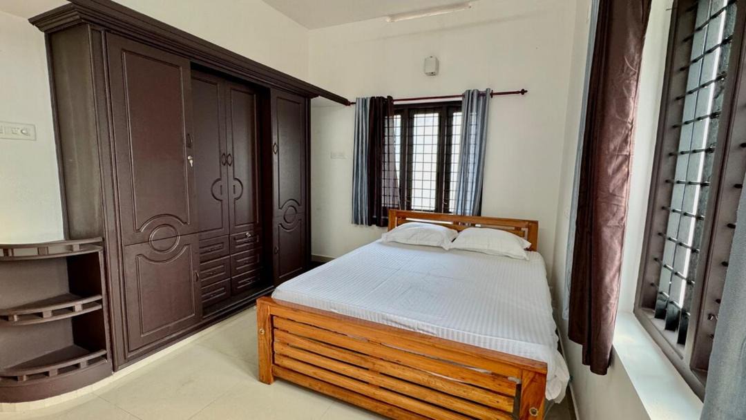 Photo of Bedroom in Thiruvananthapuram