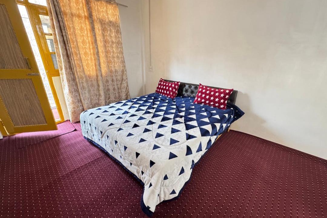 Photo of Bedroom in Harwan