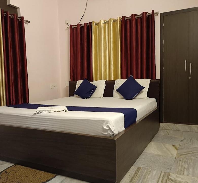 Photo of Bedroom in Sector II