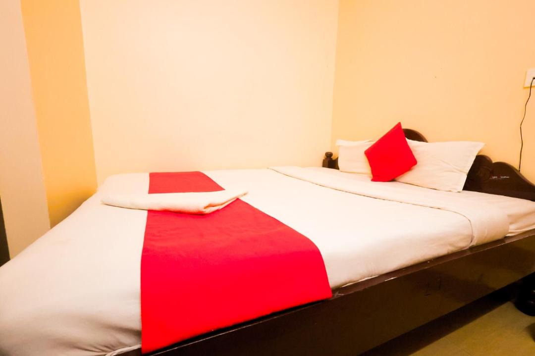 Photo of Bedroom in Sualkuchi