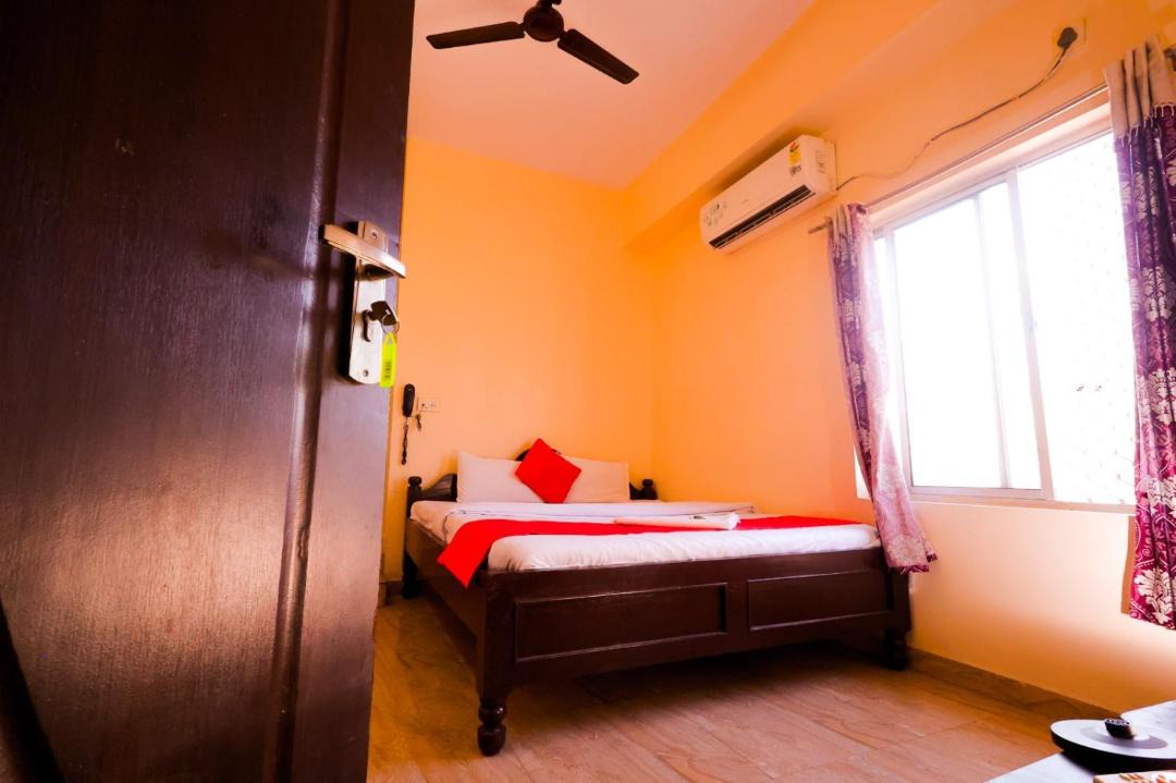 Photo of Bedroom in Sualkuchi