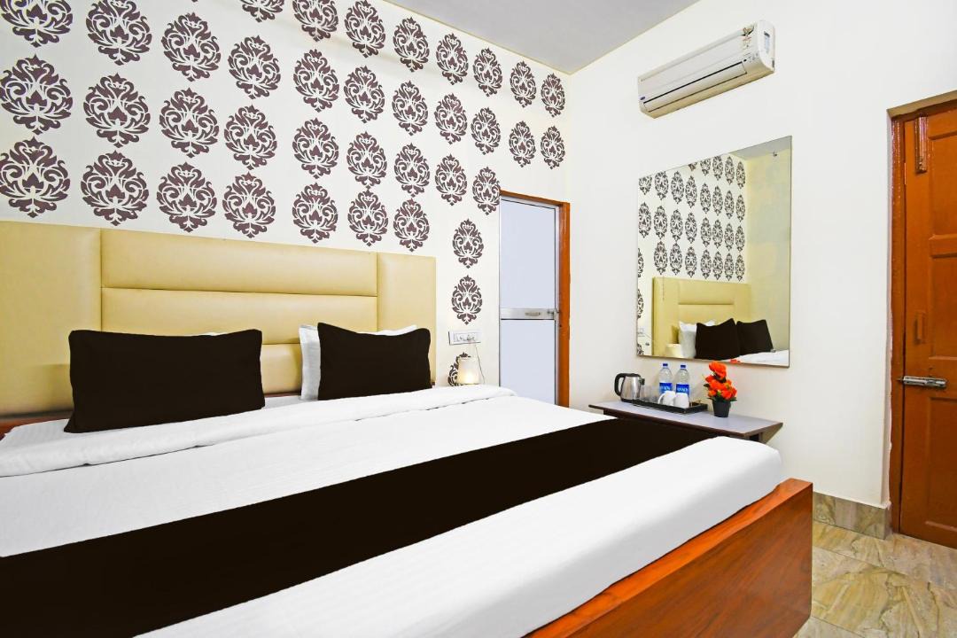 Photo of Bedroom in Dhanbad