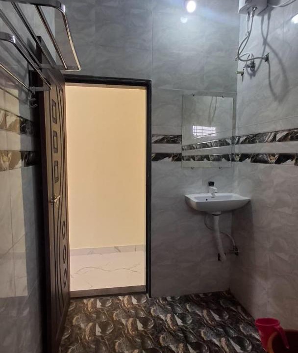 Photo of Bathroom in Parli Vaijnath