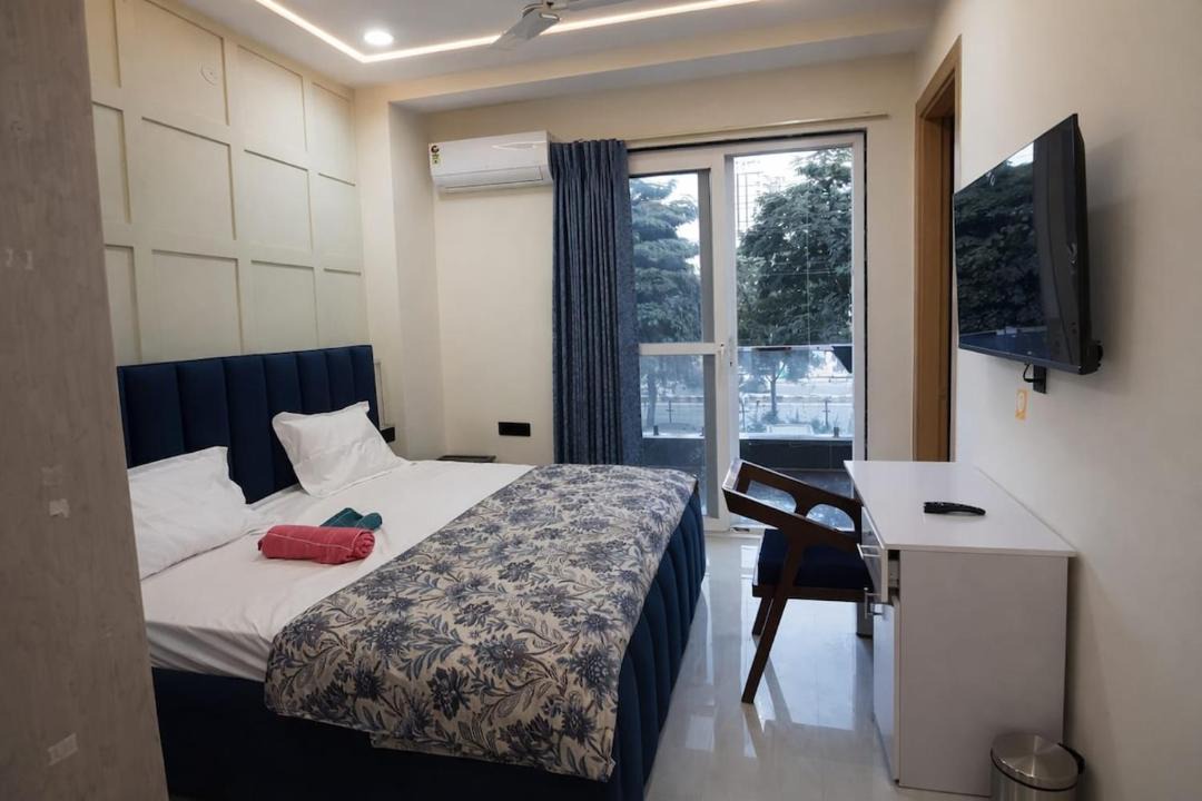 Photo of Bedroom in Sector 40