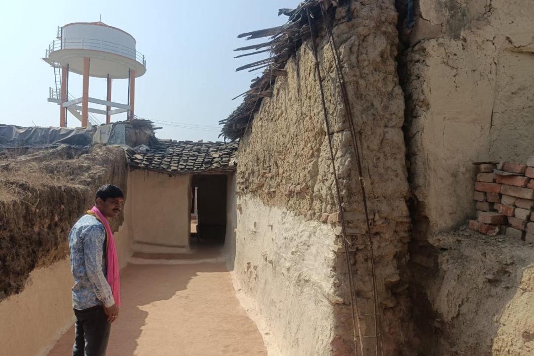 Photo of Others in Mau