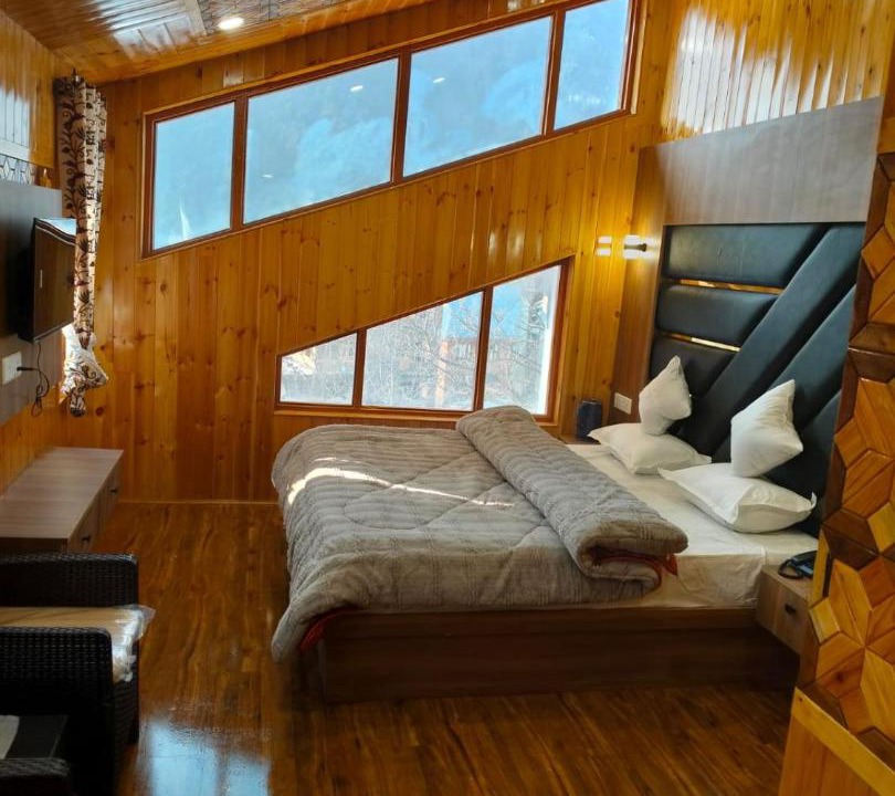 Photo of Others in Pahalgam