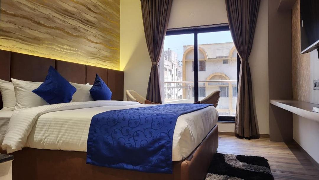Photo of Bedroom in Rajkot
