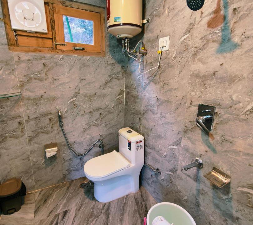 Photo of Bathroom in Banjar