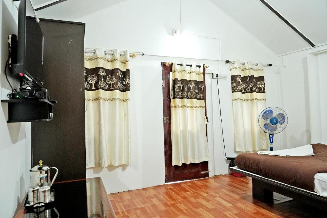 Photo of Others in Mallandur