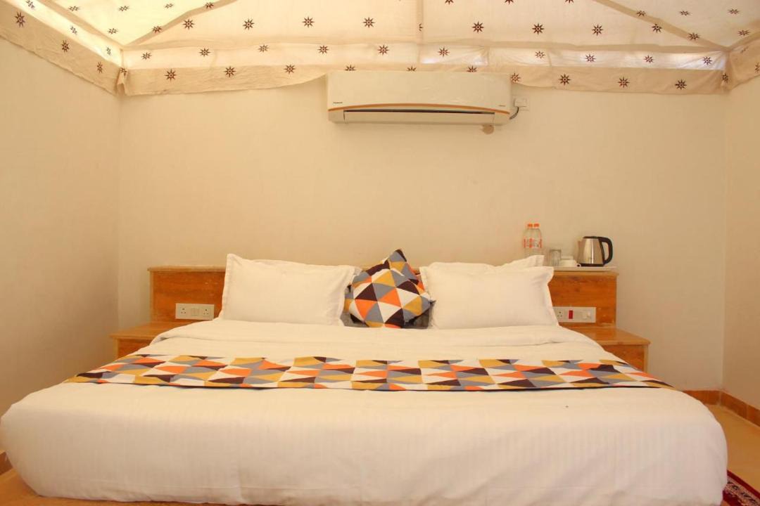 Photo of Bedroom in Amar Sagar Pol
