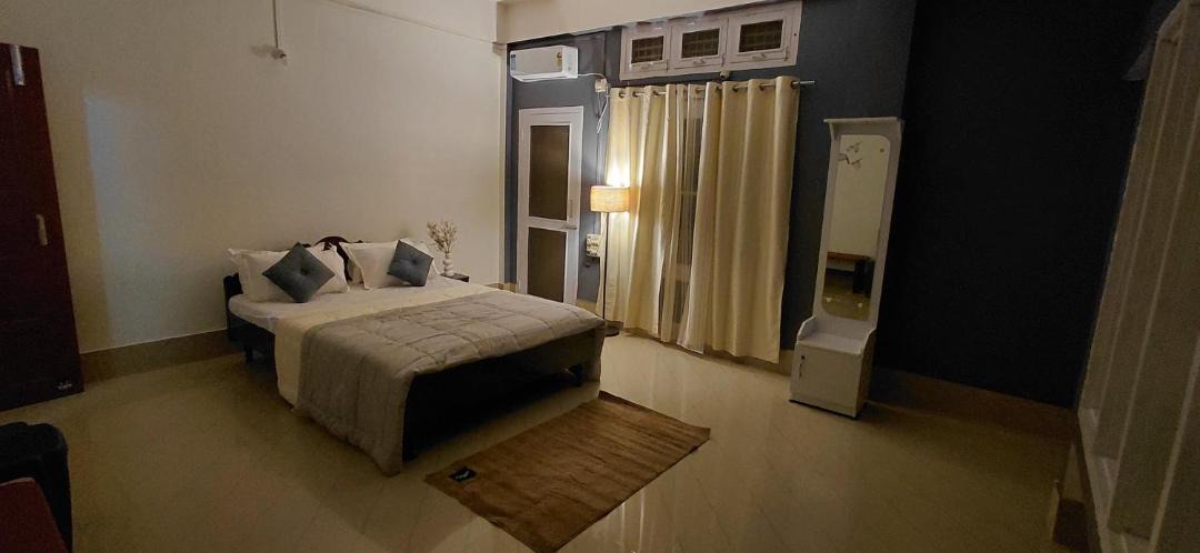 Photo of Bedroom in Balipara