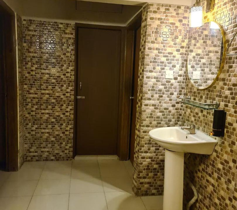 Photo of Bathroom in Chandra